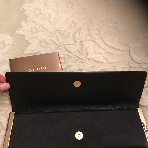 Gucci Clutch - Picture 3 of 4